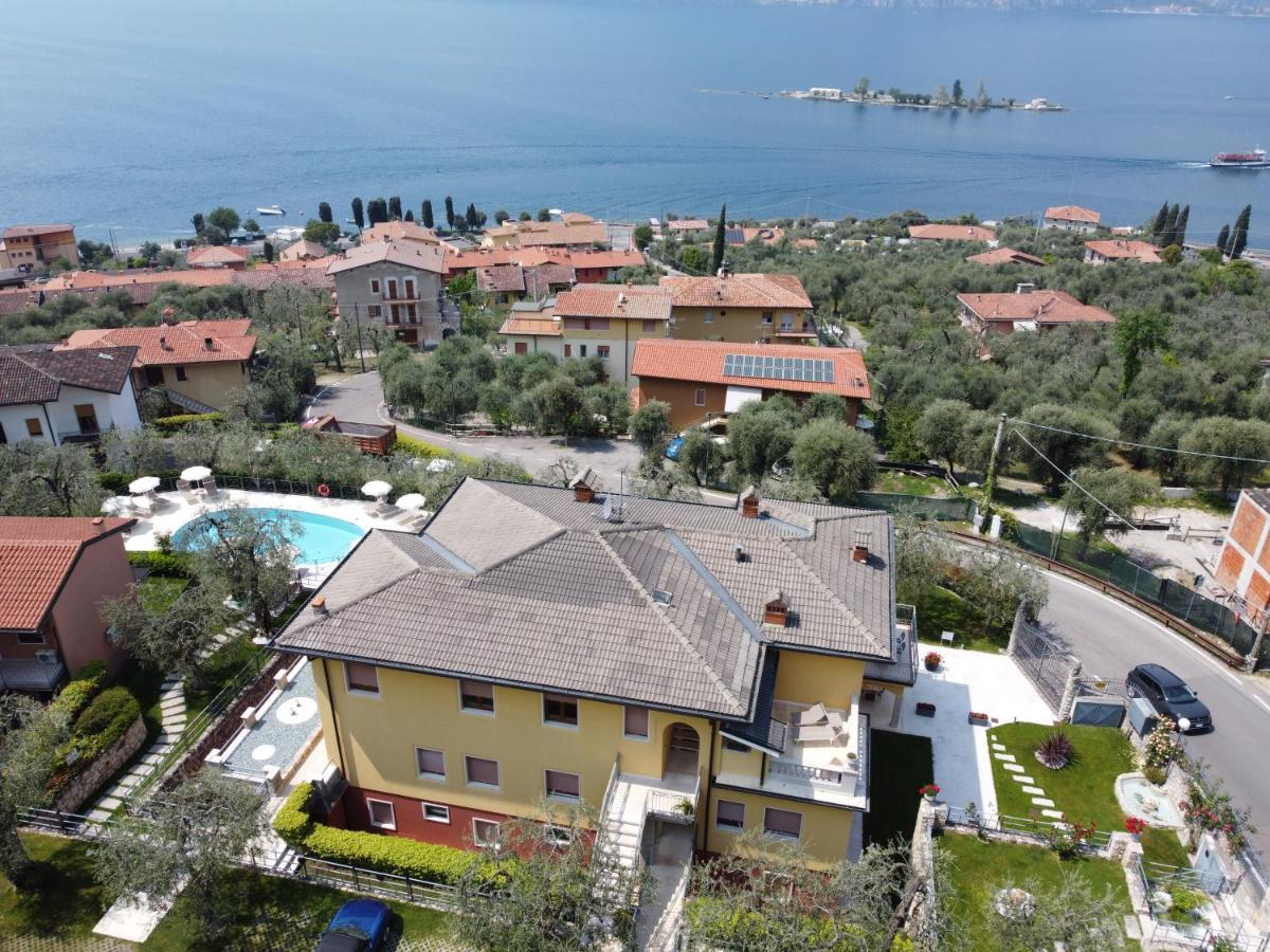 Villa Due Leoni - Residence Brenzone sul Garda Luaran gambar