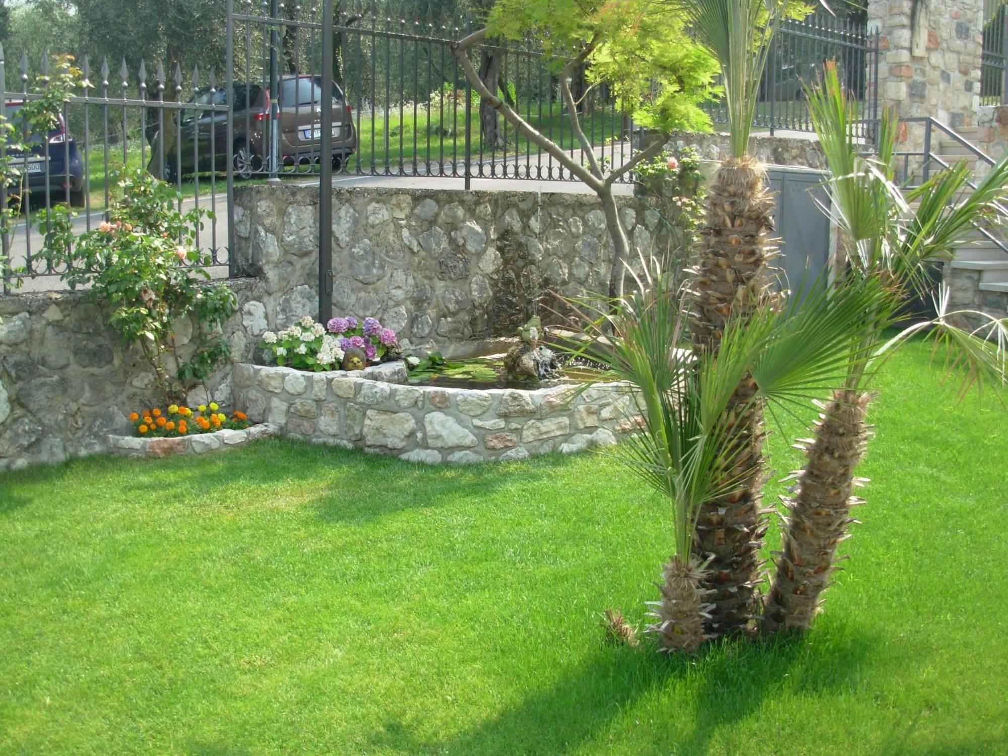 Villa Due Leoni - Residence Brenzone sul Garda Luaran gambar