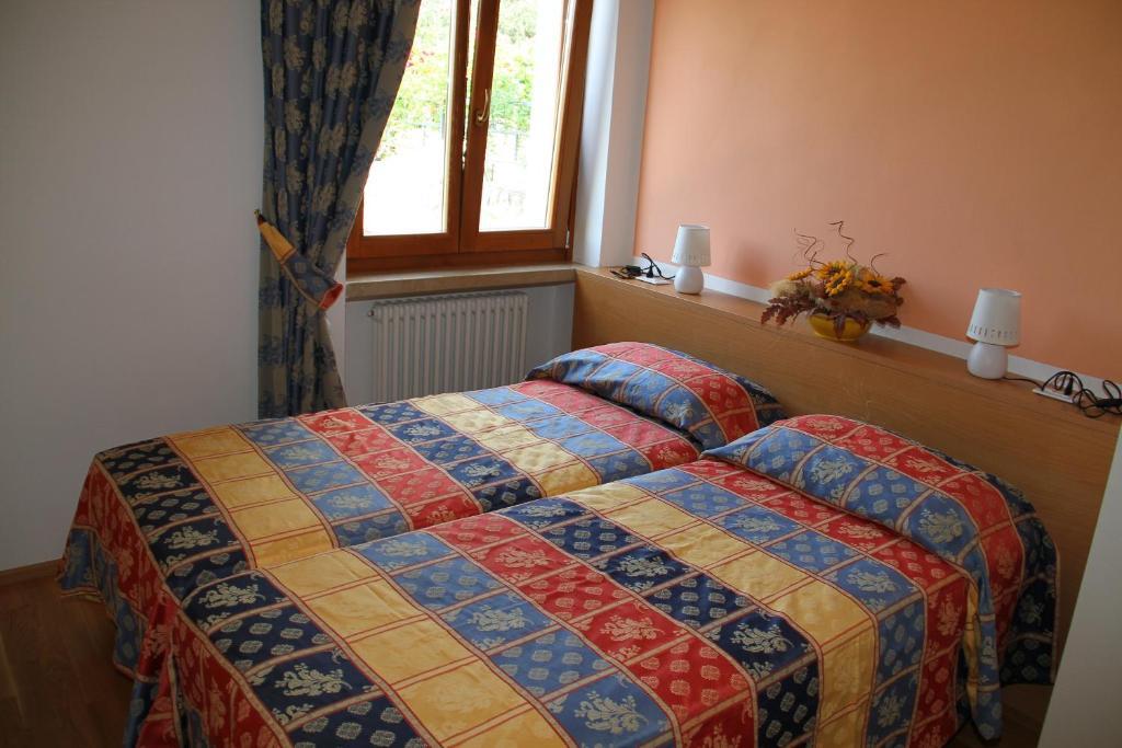 Villa Due Leoni - Residence Brenzone sul Garda Luaran gambar