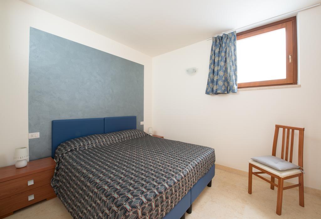 Villa Due Leoni - Residence Brenzone sul Garda Luaran gambar